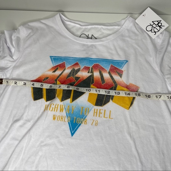 CHASER Brand AC⚡️DC Graphic Tee Shirt size medium - Picture 5 of 7